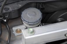 insight-clutch-reservoir.jpg